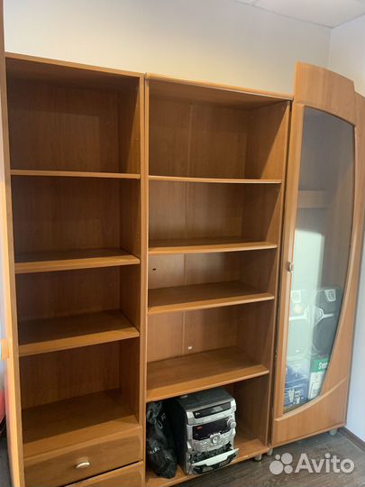 Продам шкаф