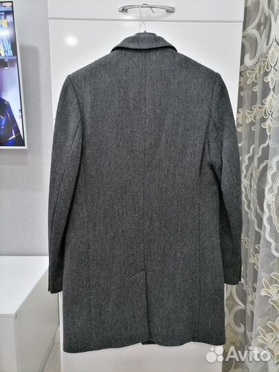 Продам пальто мужское