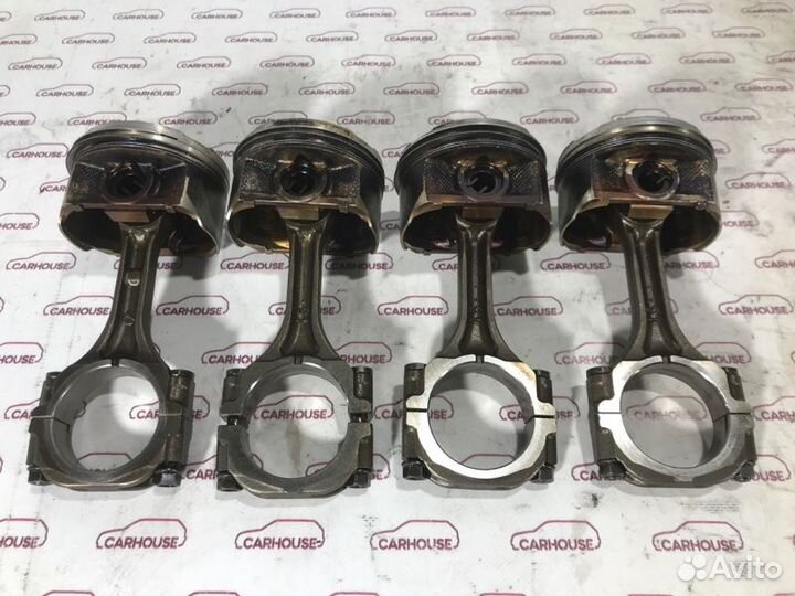 Поршень с шатуном комплект Subaru Impreza 2.0 EJ20