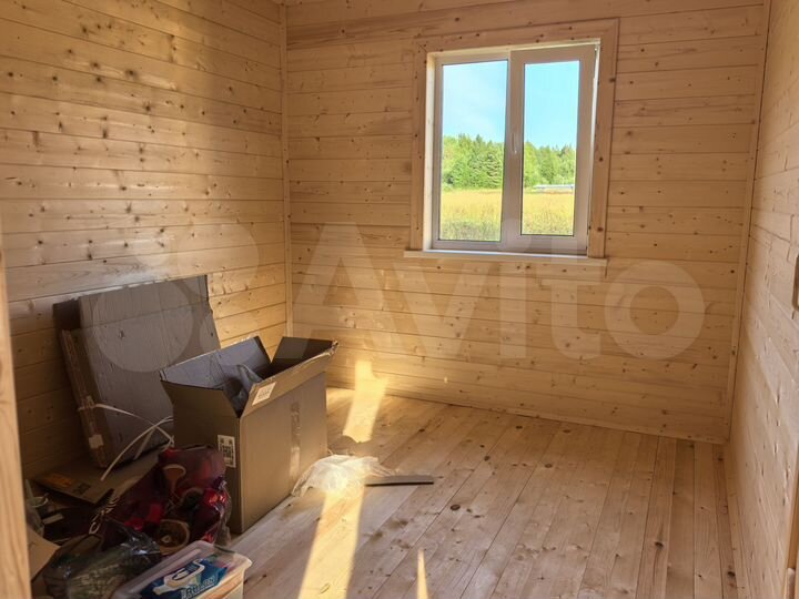 Дом 48 м² на участке 6 сот.