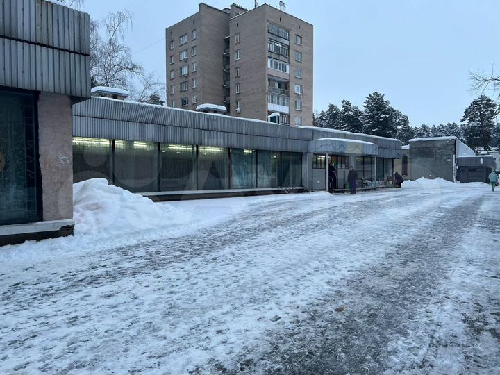 Торговая площадь, 700 м²