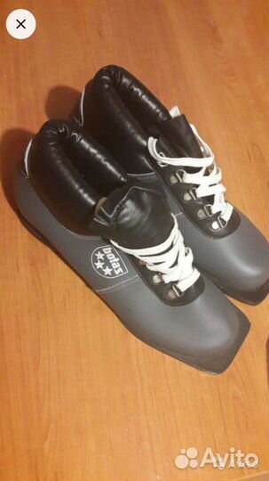 Лыжные ботинки botas