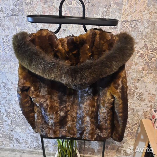 Шуба норковая с капюшоном 44 46