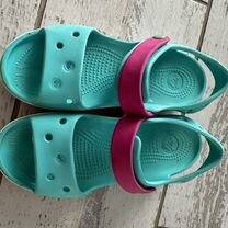 Crocs босоножки детские