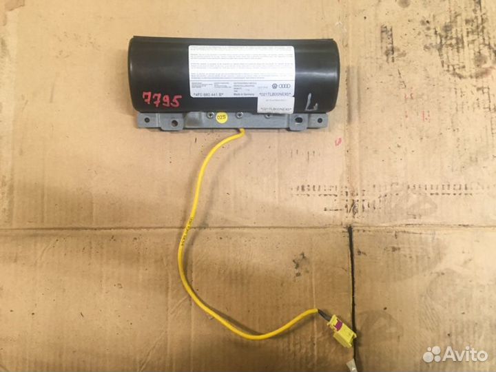 Подушка безопасности задняя левая Audi A6 C6