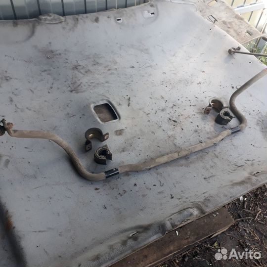 Стабилизатор передний Форд Фокус 2