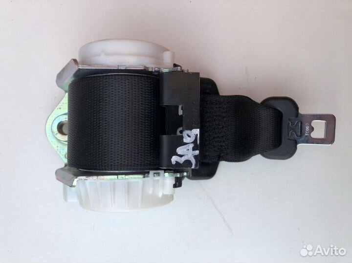 Задний центральный ремень безопастности бмв ф10