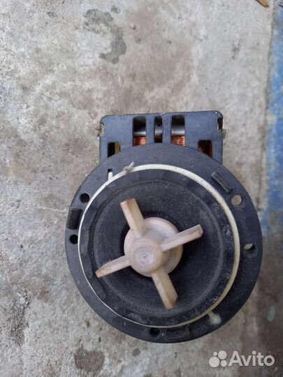 Моторчик стиральной машины indesit