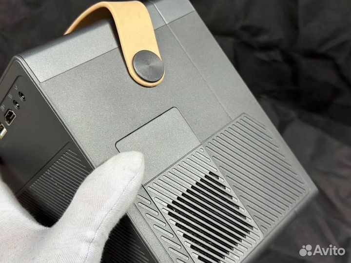 Проектор zyxt