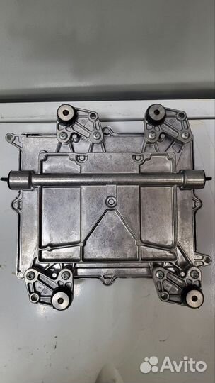 Электронный блок управления двигателем bosch