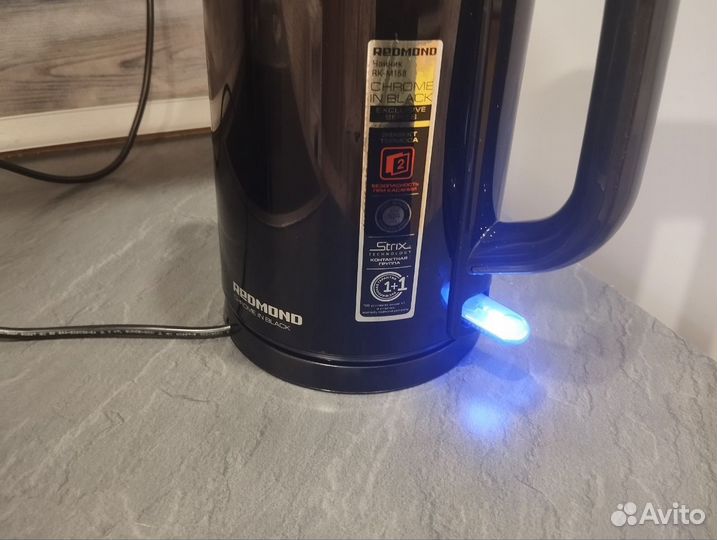 Электрический чайник редмонд RK-M158, цельнометалл