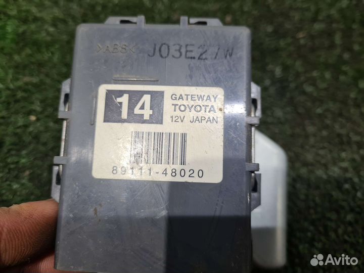 Блок электронный Lexus Rx-300/330/350/400H