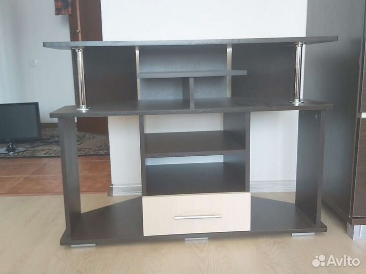 Тумба под телевизор бу
