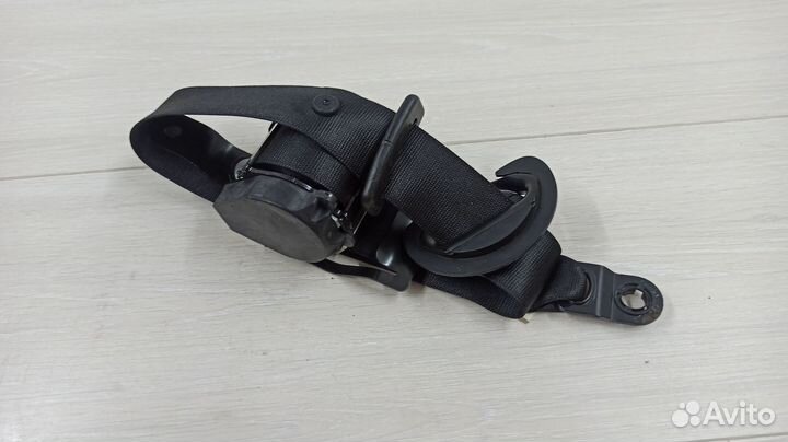 Ремень безопасности задний черный BMW X5 E70