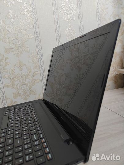 Ноутбук Lenovo в отличном состоянии