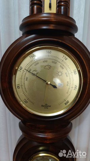 Метеостанция барометр