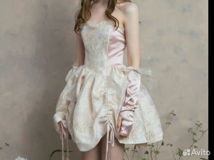 Вечернее платье