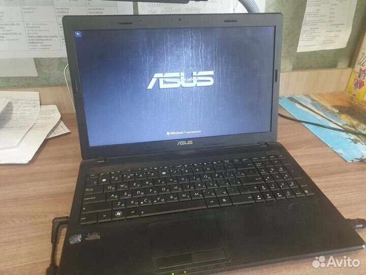 Ноутбук asus