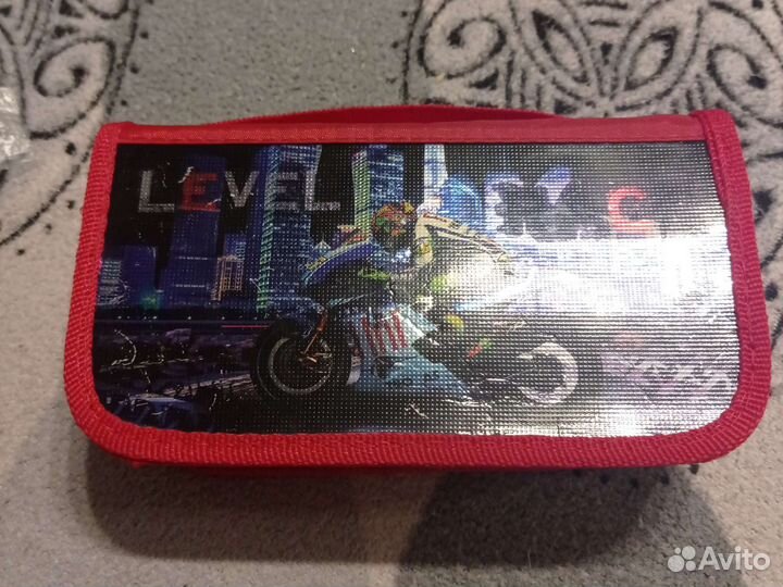 Пенал с 3-мя отделениями школьный