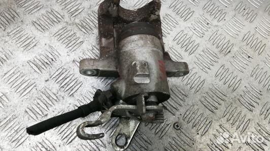 Суппорт тормозной задний правый volkswagen golf 5