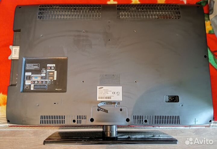 Телевизор samsung