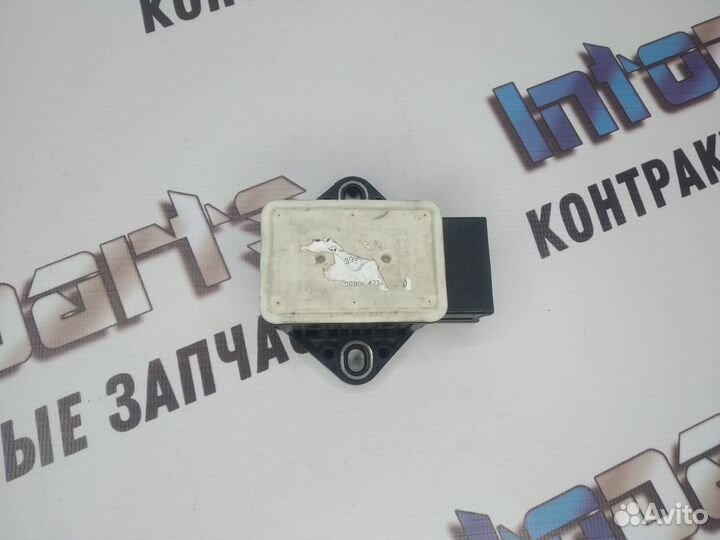 Датчик ускорения Honda Civic 5D R18A 2008