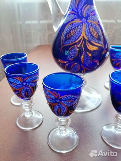 Графин с рюмками цветное стекло