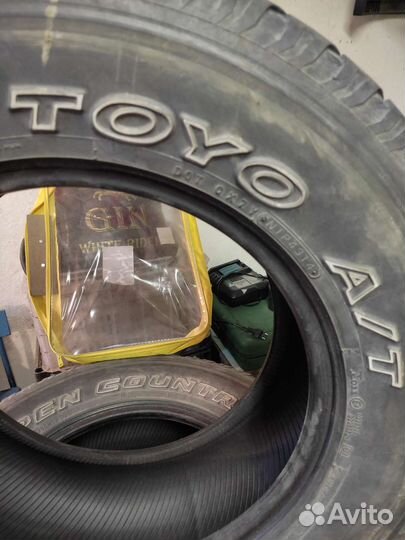 Toyo Open Country A/T 265/65 R17