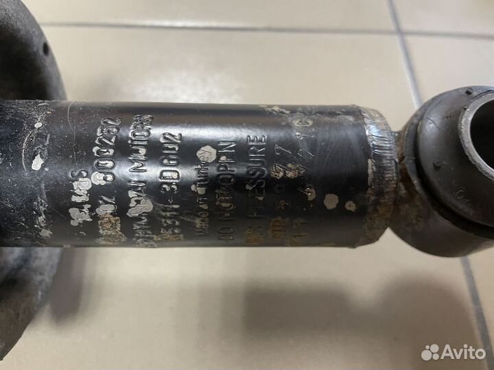 Hyundai Sonata Амортизатор задний