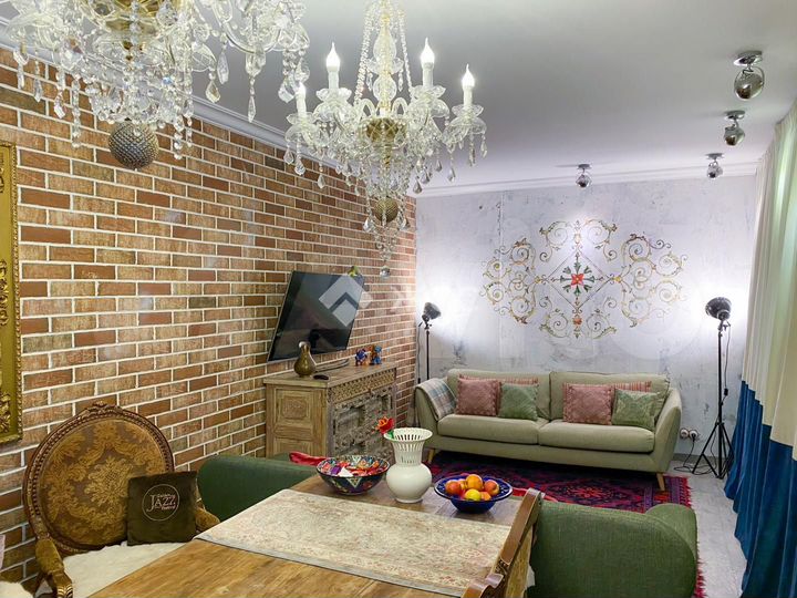 2-к. квартира, 65,2 м², 12/17 эт.