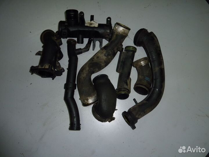 Tiguan 1.4 патрубок турбины охлаждения