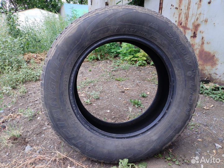 Triangle Snow-LL01 225/65 R17