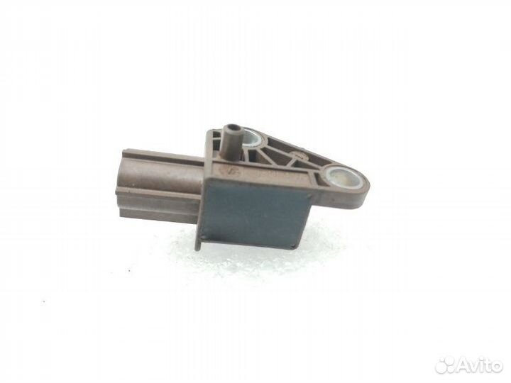 Датчик удара передний Audi A4 B8 2009