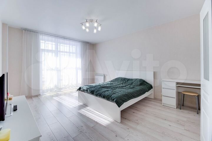 1-к. квартира, 49,6 м², 17/27 эт.