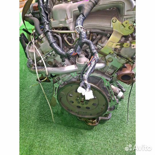 Двигатель двс с навесным nissan elgrand apwe50 vq3 (M)