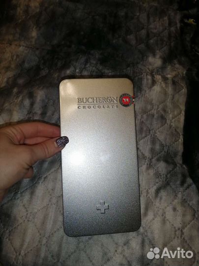 Коробочки металлические от шоколада Bucheron