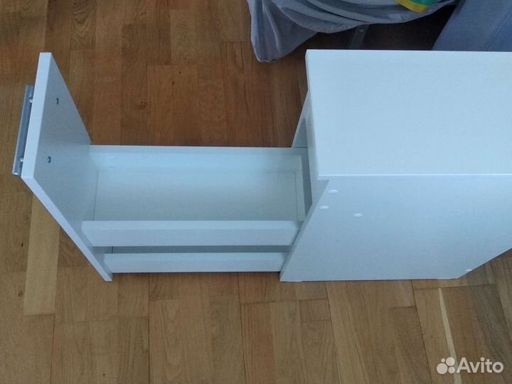 Тумба в ванну