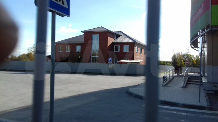 Свободного назначения, 1400 м²