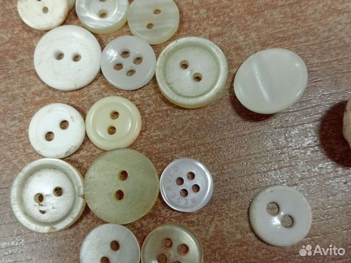 Пуговицы