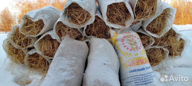 Солома в мешках для подстилки,мульчирования
