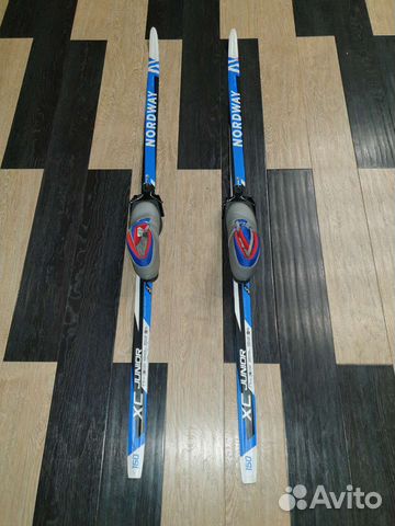 Беговые лыжи