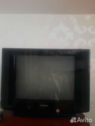 Телевизор samsung