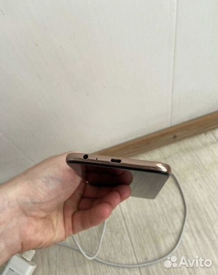 Samsung galaxy j4 plus 3/32gb