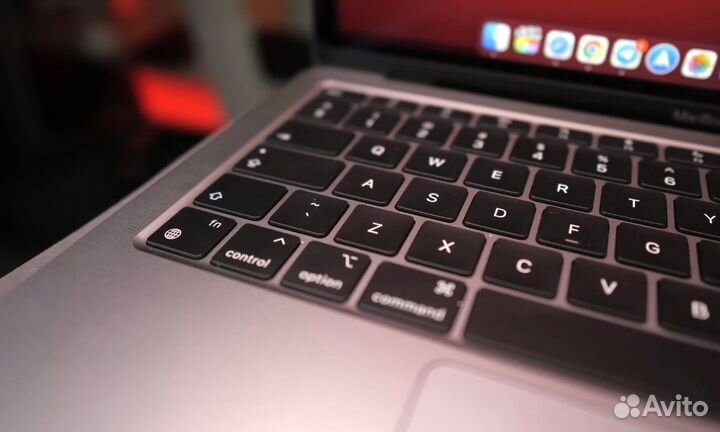 MacBook Air 13 M1/8 Gb/256 Gb.Новый