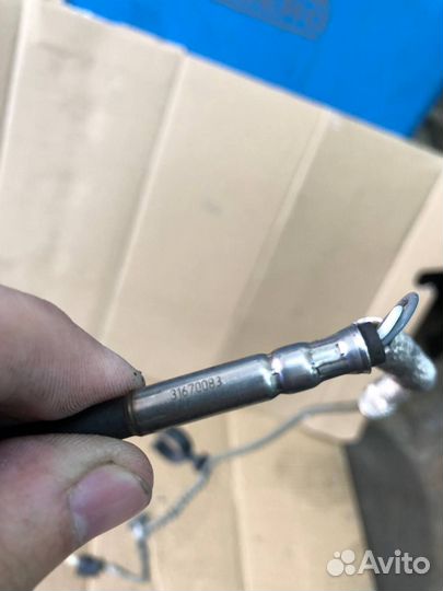 Датчик температуры Volvo 31670083