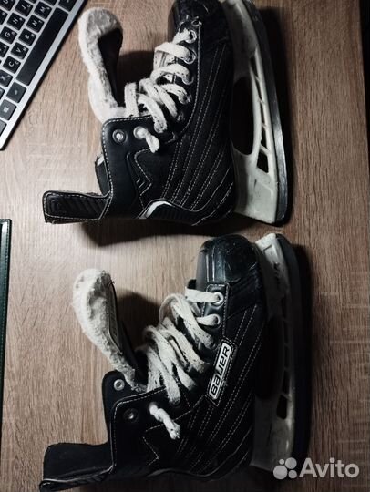Коньки хоккейные Bauer 4000 детские 36 размер