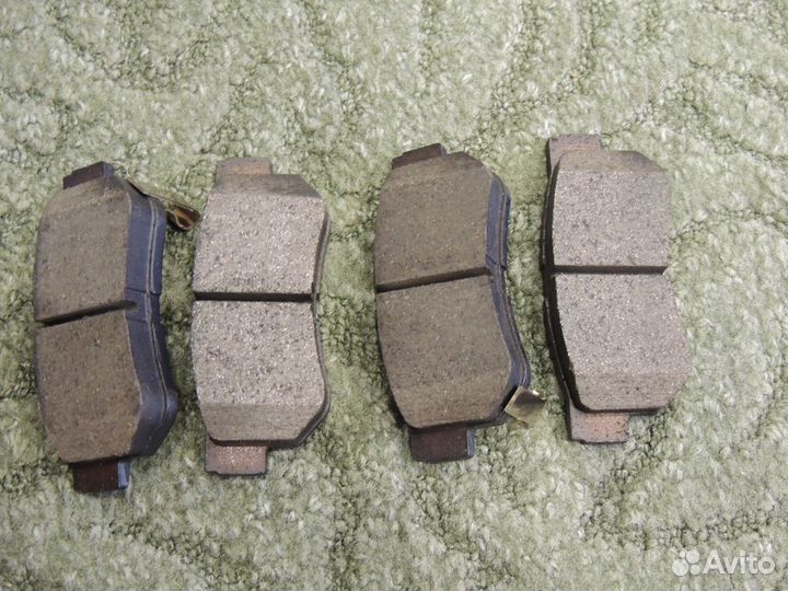 Тормозные колодки на Hyundai Tucson 2007 г.в