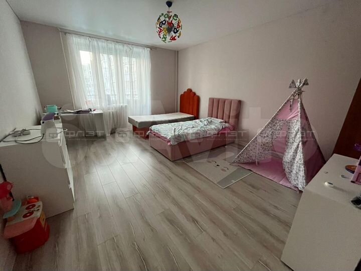 2-к. квартира, 74,2 м², 7/9 эт.