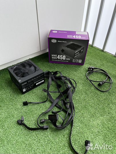 Блок питания Cooler Master MWE 450 white - V2