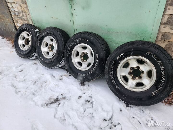 Колеса 285 75 r16 диски 6x139.7 вылет 0 Toyota